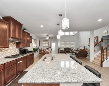 3512 Jasperstone Lane - Photo Thumbnail 18