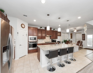 3512 Jasperstone Lane - Photo Thumbnail 15