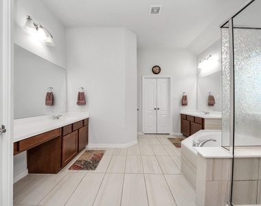 3512 Jasperstone Lane - Photo Thumbnail 37