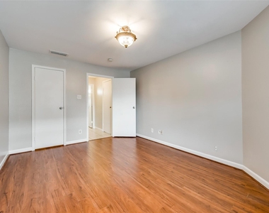 8787 Brae Acres Road - Photo Thumbnail 12