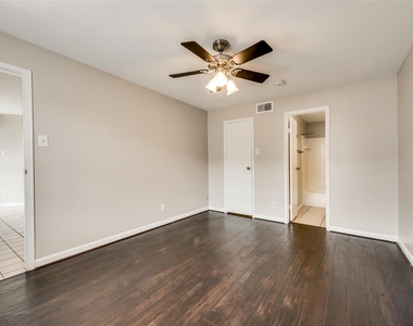 8787 Brae Acres Road - Photo Thumbnail 7