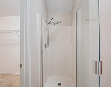 6923 Grants Hollow Lane - Photo Thumbnail 37