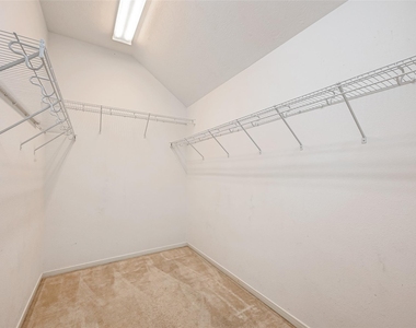 6923 Grants Hollow Lane - Photo Thumbnail 38