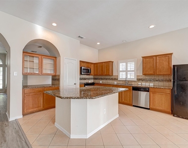 6923 Grants Hollow Lane - Photo Thumbnail 16