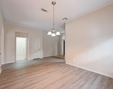 6923 Grants Hollow Lane - Photo Thumbnail 6