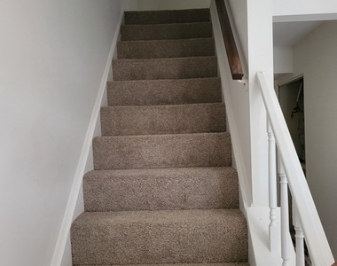 1510 Americana Drive - Photo Thumbnail 5