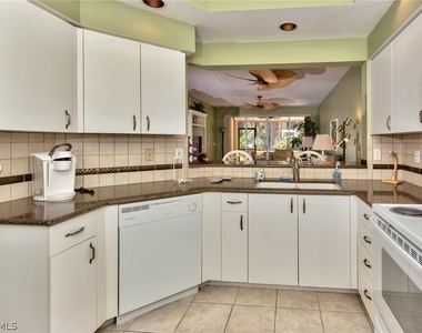 4200 Sawgrass Point Drive - Photo Thumbnail 8