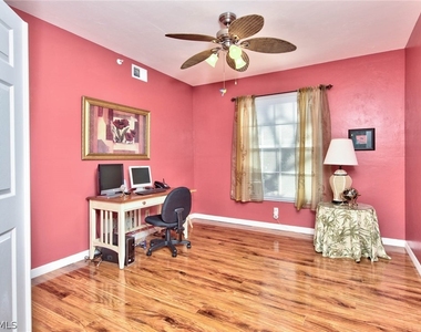 4200 Sawgrass Point Drive - Photo Thumbnail 19