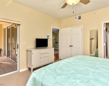 4200 Sawgrass Point Drive - Photo Thumbnail 15