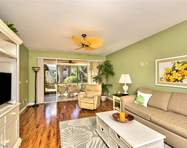 4200 Sawgrass Point Drive - Photo Thumbnail 4