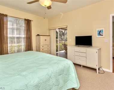 4200 Sawgrass Point Drive - Photo Thumbnail 14