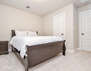 2033 Millbridge Spring - Photo Thumbnail 12