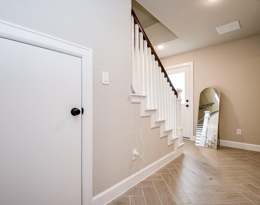 2033 Millbridge Spring - Photo Thumbnail 9