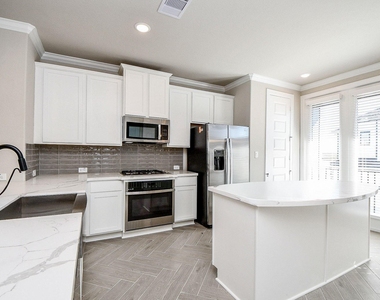 2033 Millbridge Spring - Photo Thumbnail 1
