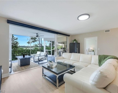 3321 Glen Cairn Court - Photo Thumbnail 12