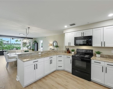 3321 Glen Cairn Court - Photo Thumbnail 4