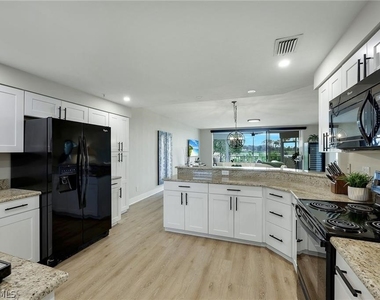 3321 Glen Cairn Court - Photo Thumbnail 5