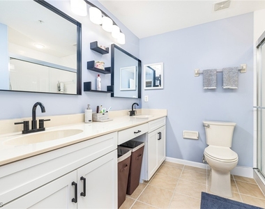 9055 Colby Drive - Photo Thumbnail 19