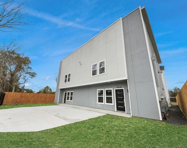 7412 Carver Road - Photo Thumbnail 20
