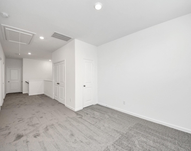 22658 Sutherland Bend Lane - Photo Thumbnail 12