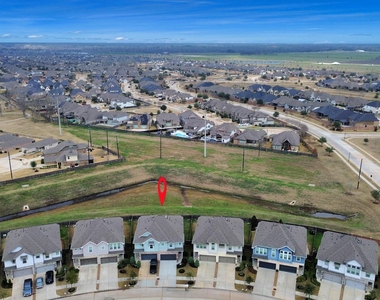 22658 Sutherland Bend Lane - Photo Thumbnail 39