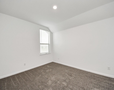 22658 Sutherland Bend Lane - Photo Thumbnail 26