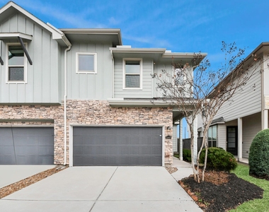22658 Sutherland Bend Lane - Photo Thumbnail 2