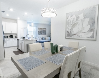 5749 Double Eagle Circle - Photo Thumbnail 3
