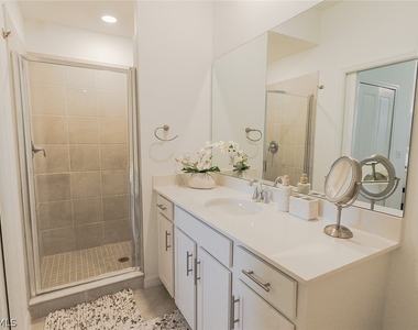 5749 Double Eagle Circle - Photo Thumbnail 11