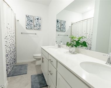 5749 Double Eagle Circle - Photo Thumbnail 20