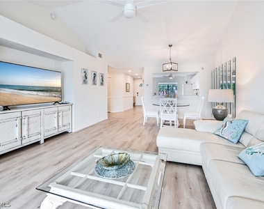 515 Gabriel Circle - Photo Thumbnail 2
