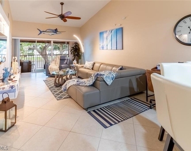 760 Wiggins Lake Drive - Photo Thumbnail 5