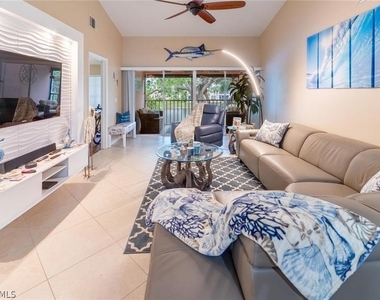 760 Wiggins Lake Drive - Photo Thumbnail 6
