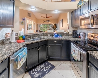 760 Wiggins Lake Drive - Photo Thumbnail 13