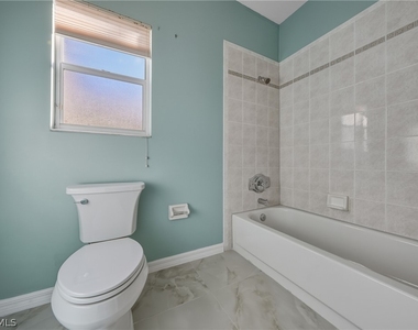 128 Heritage Way - Photo Thumbnail 36