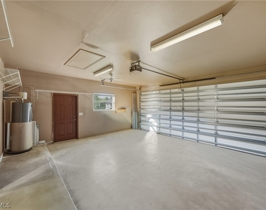 128 Heritage Way - Photo Thumbnail 46