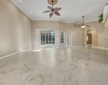 128 Heritage Way - Photo Thumbnail 22