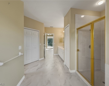 128 Heritage Way - Photo Thumbnail 17