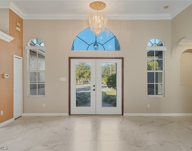 128 Heritage Way - Photo Thumbnail 18