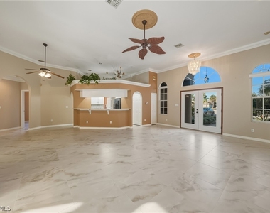 128 Heritage Way - Photo Thumbnail 27