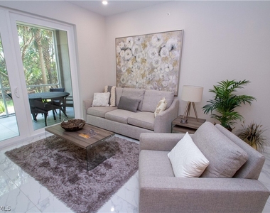 244 Indies Drive E - Photo Thumbnail 9