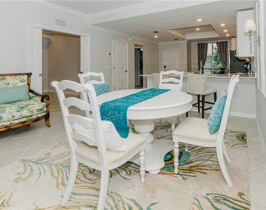 5427 Double Eagle Circle - Photo Thumbnail 8