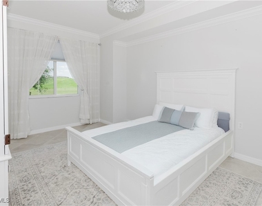 5427 Double Eagle Circle - Photo Thumbnail 13