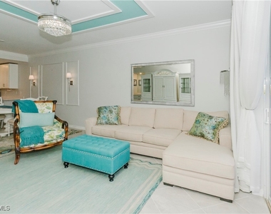 5427 Double Eagle Circle - Photo Thumbnail 11