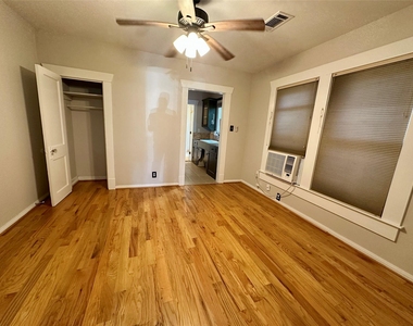 405 James Street - Photo Thumbnail 4