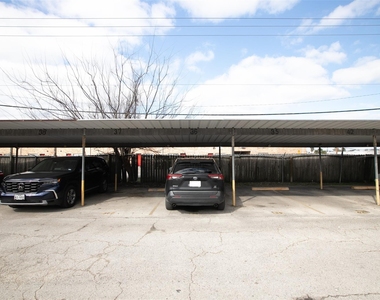 6201 Ranchester Drive - Photo Thumbnail 22