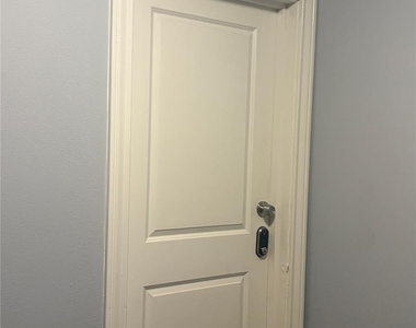 4302 Polk Street - Photo Thumbnail 8