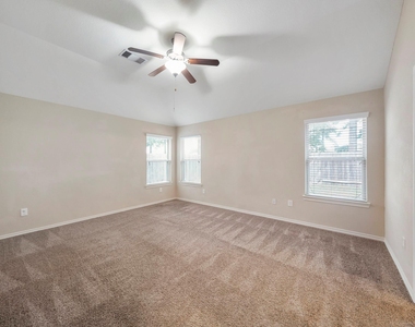 1519 Spencer Glen Lane - Photo Thumbnail 5