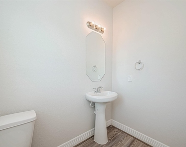 22814 Ephesus Avenue - Photo Thumbnail 30