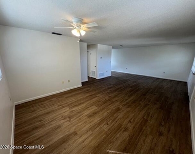 442 Magnolia Avenue - Photo Thumbnail 6